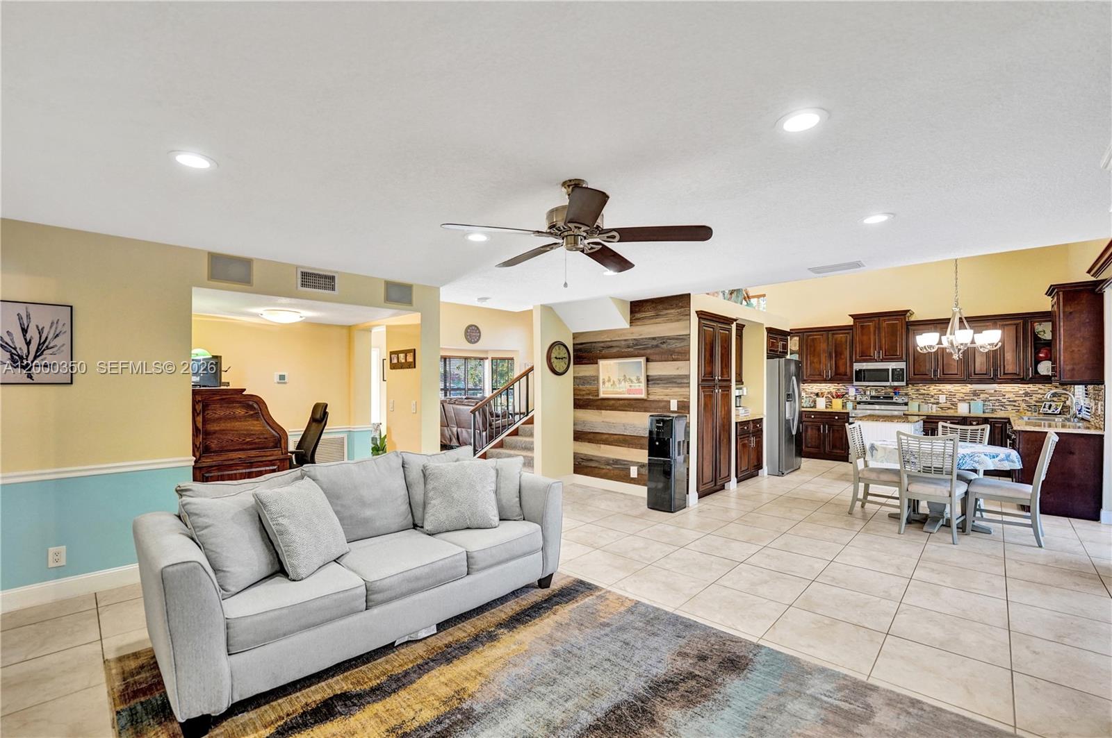 5112 NW 58th Ter