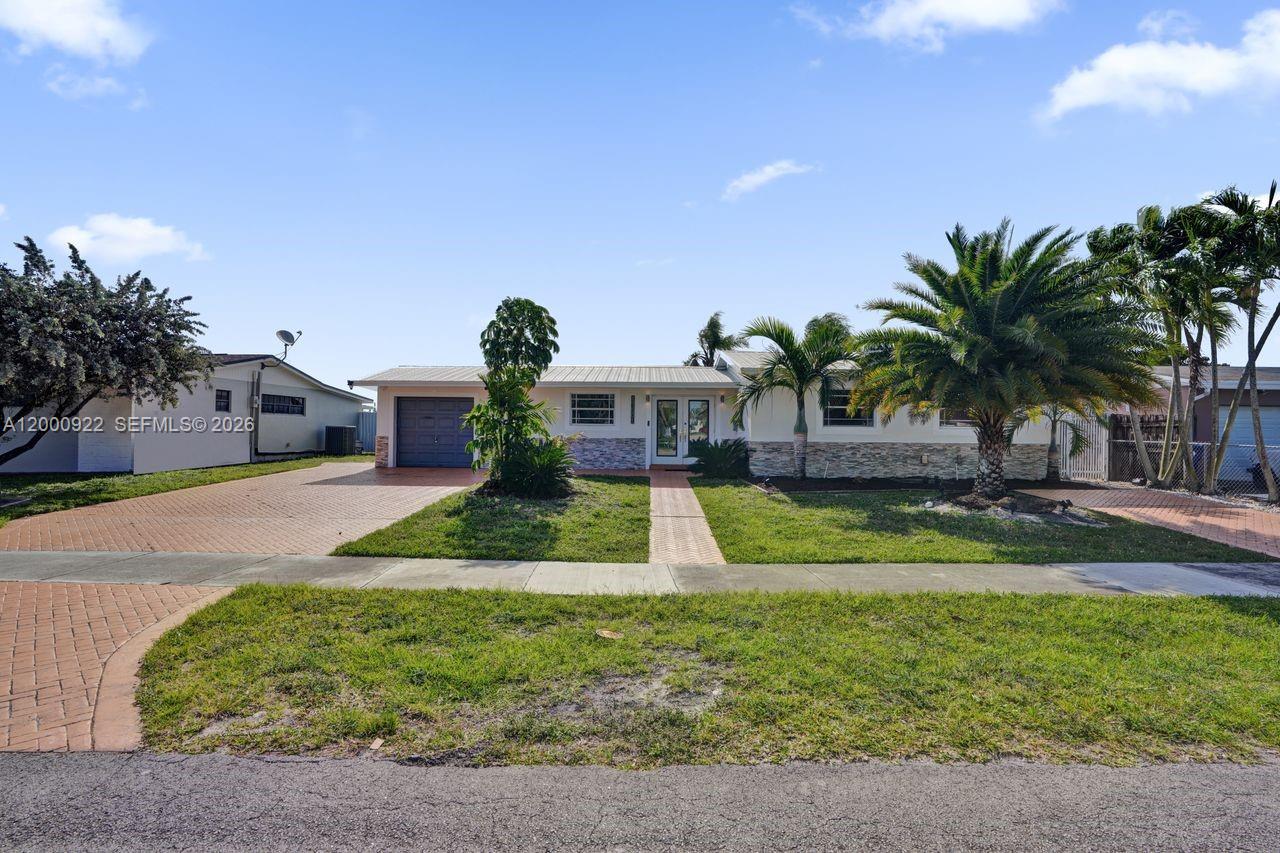 17501 NW 85th Ave