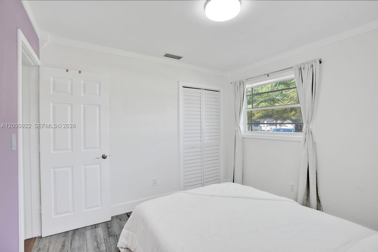 17501 NW 85th Ave
