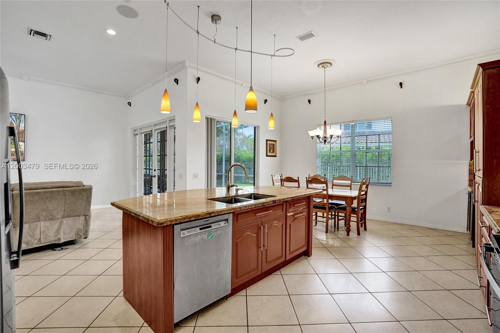 1169 Peregrine Way