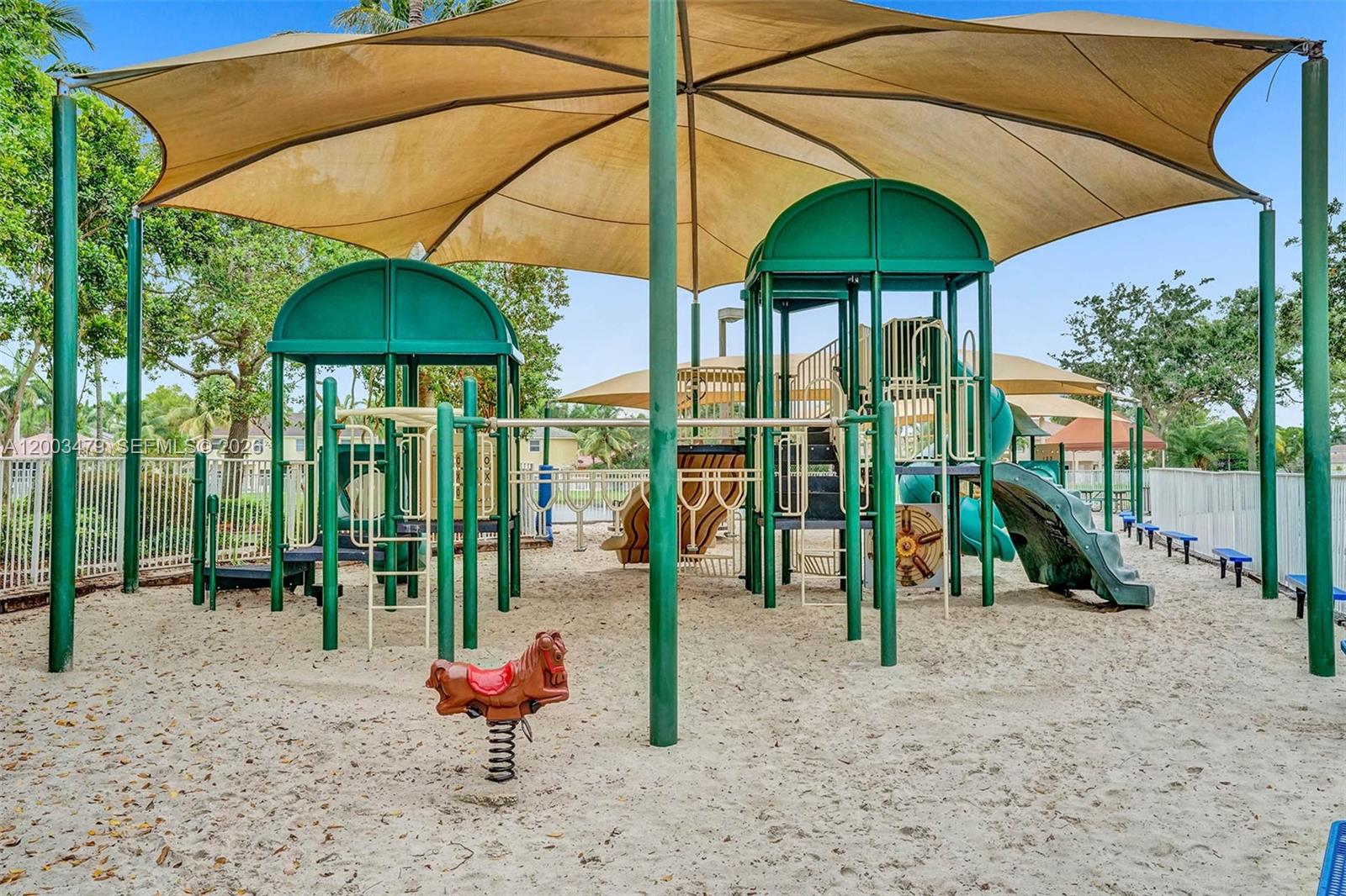 1169 Peregrine Way