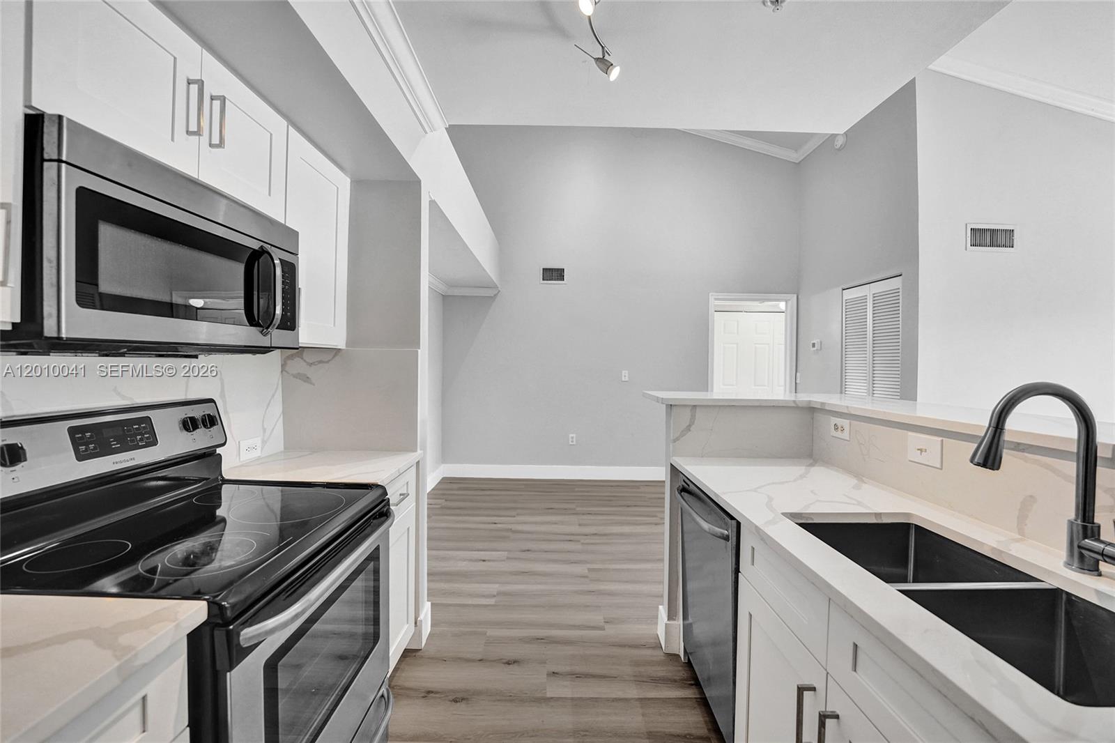 631 SW 111th Lane # 306