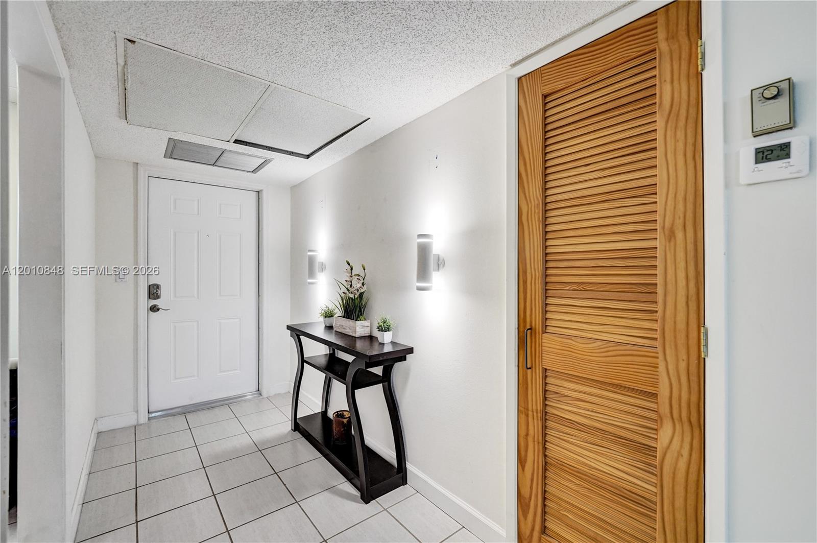575 Oaks Ln # 508