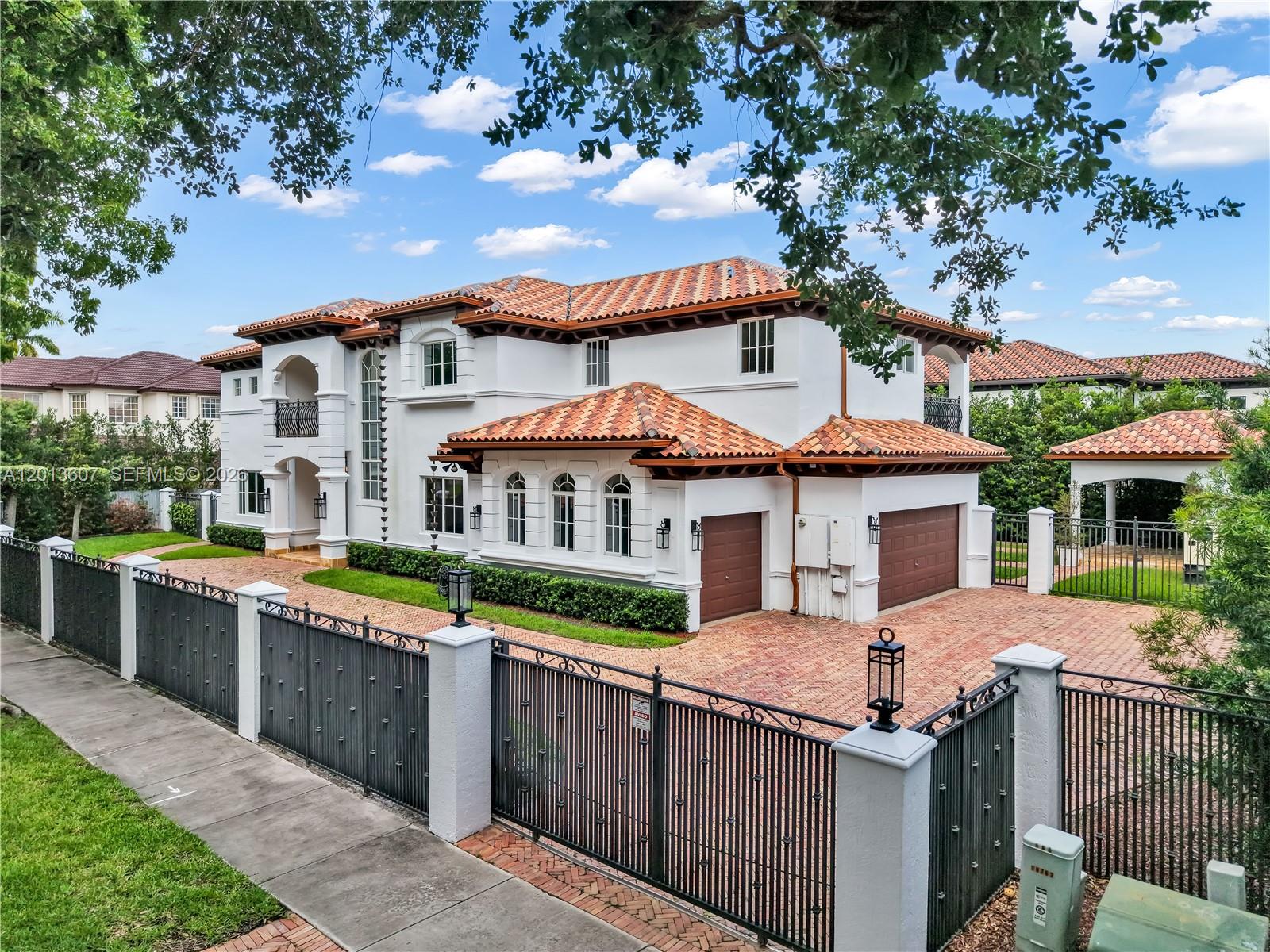 16763 NW 77th Path