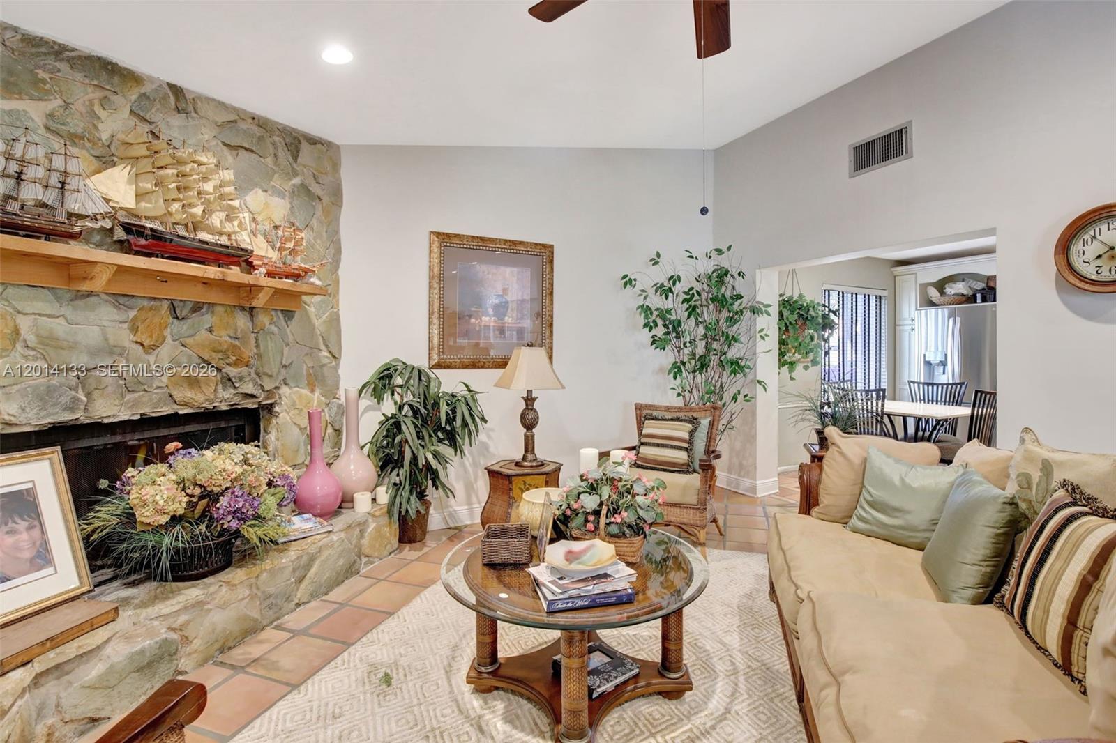 5320 SW 21st Ct