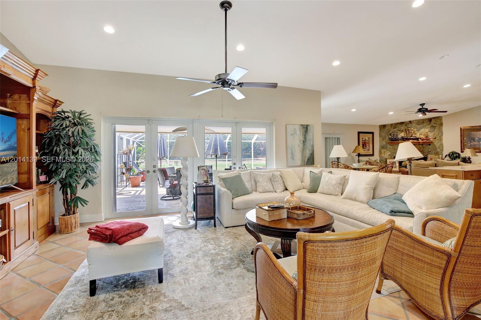 5320 SW 21st Ct