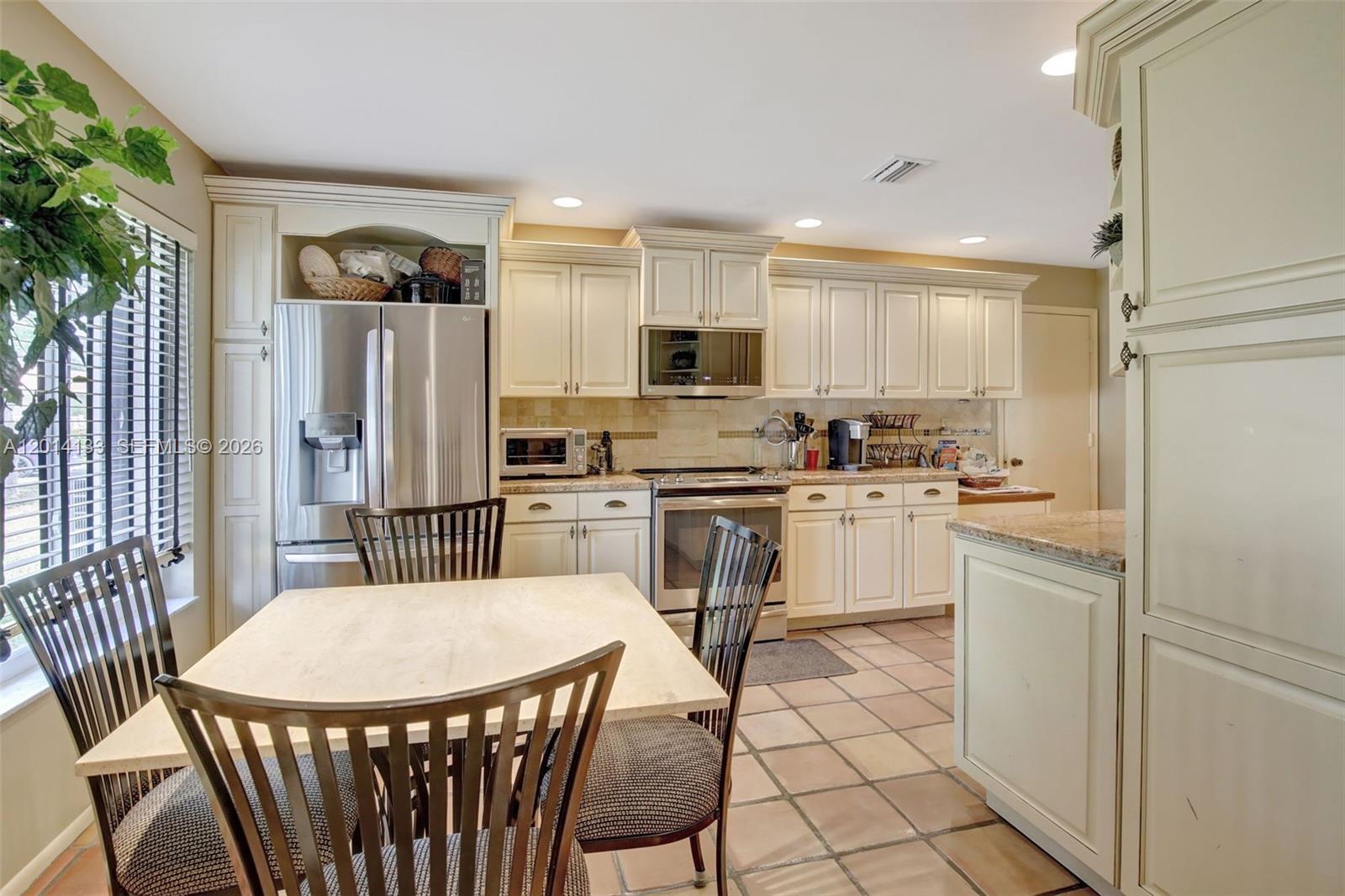 5320 SW 21st Ct