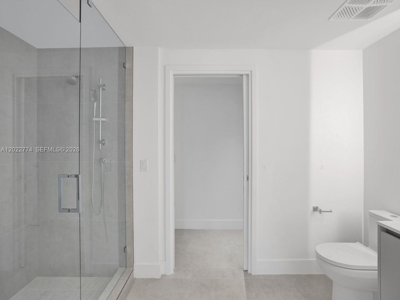 407 N Riverside # 402