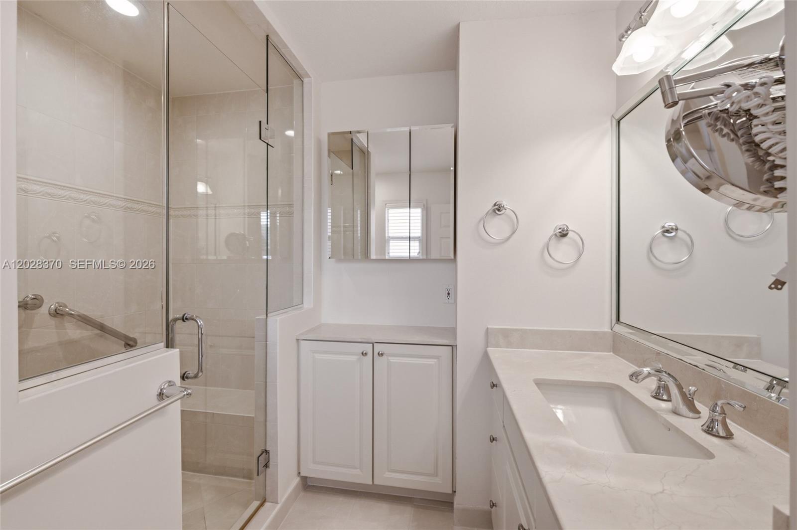 2608 Oakbrook Ct