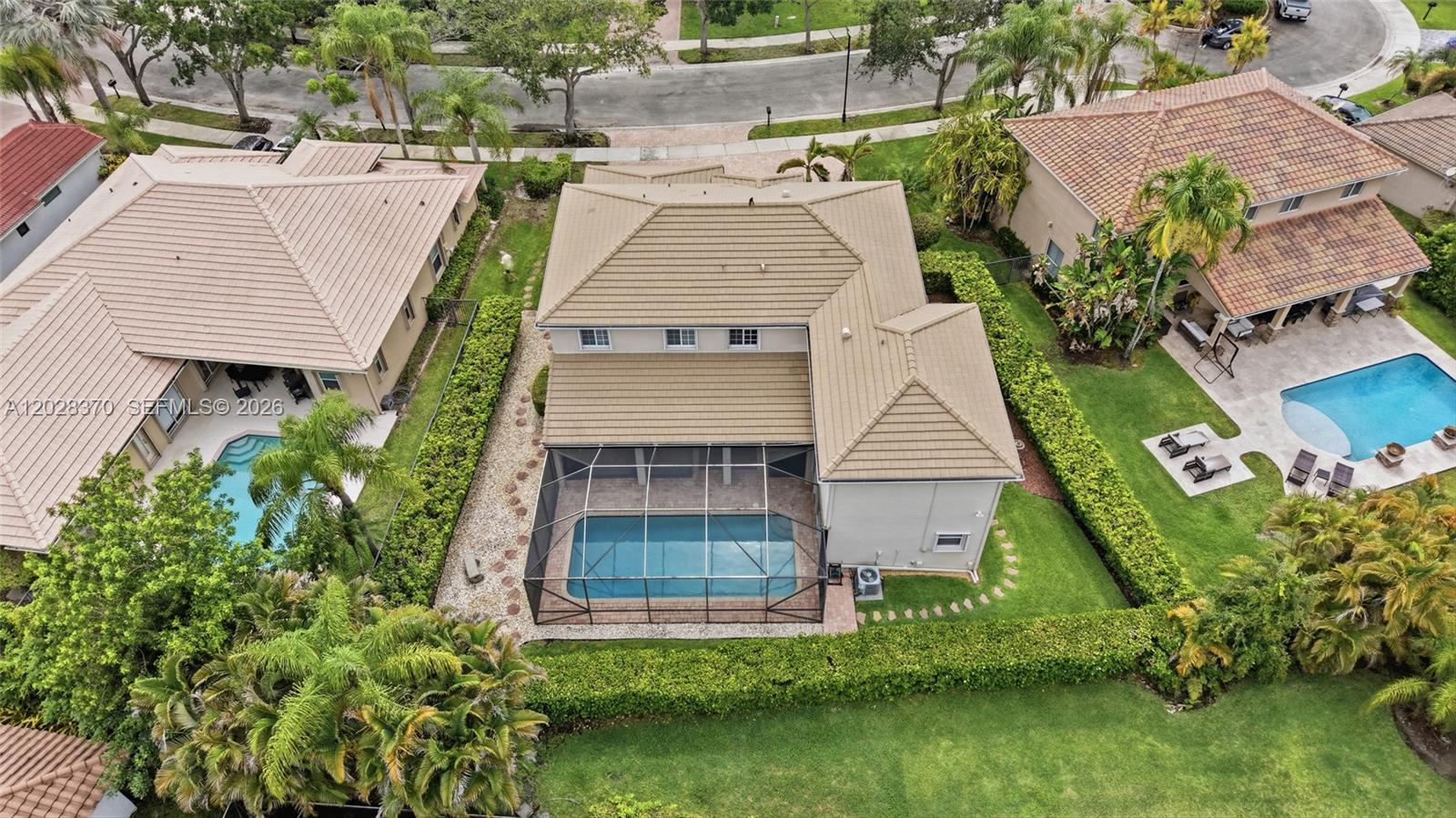 2608 Oakbrook Ct