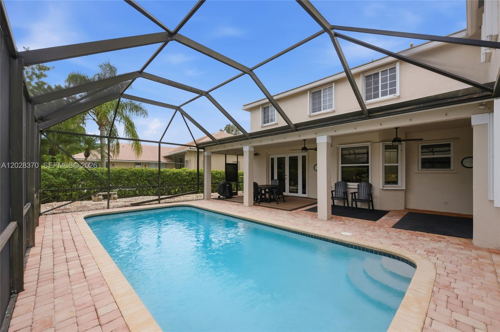 2608 Oakbrook Ct