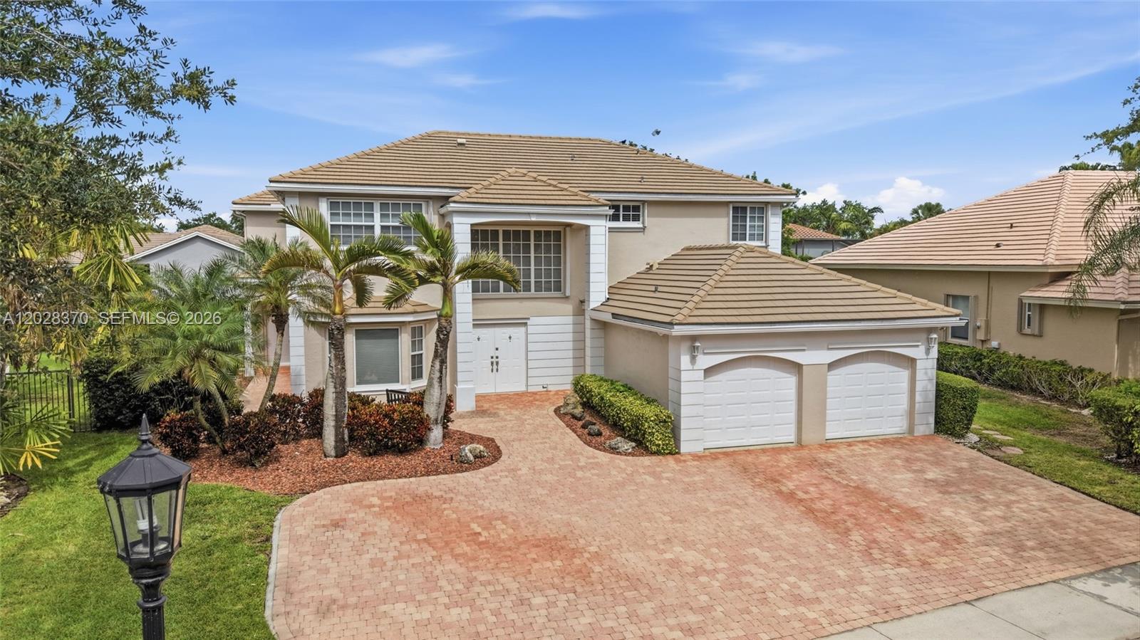 2608 Oakbrook Ct