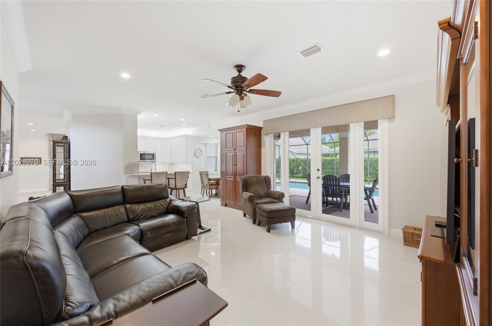 2608 Oakbrook Ct