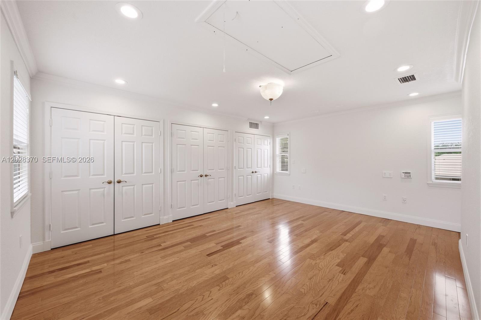 2608 Oakbrook Ct