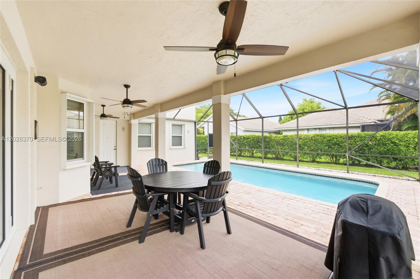 2608 Oakbrook Ct