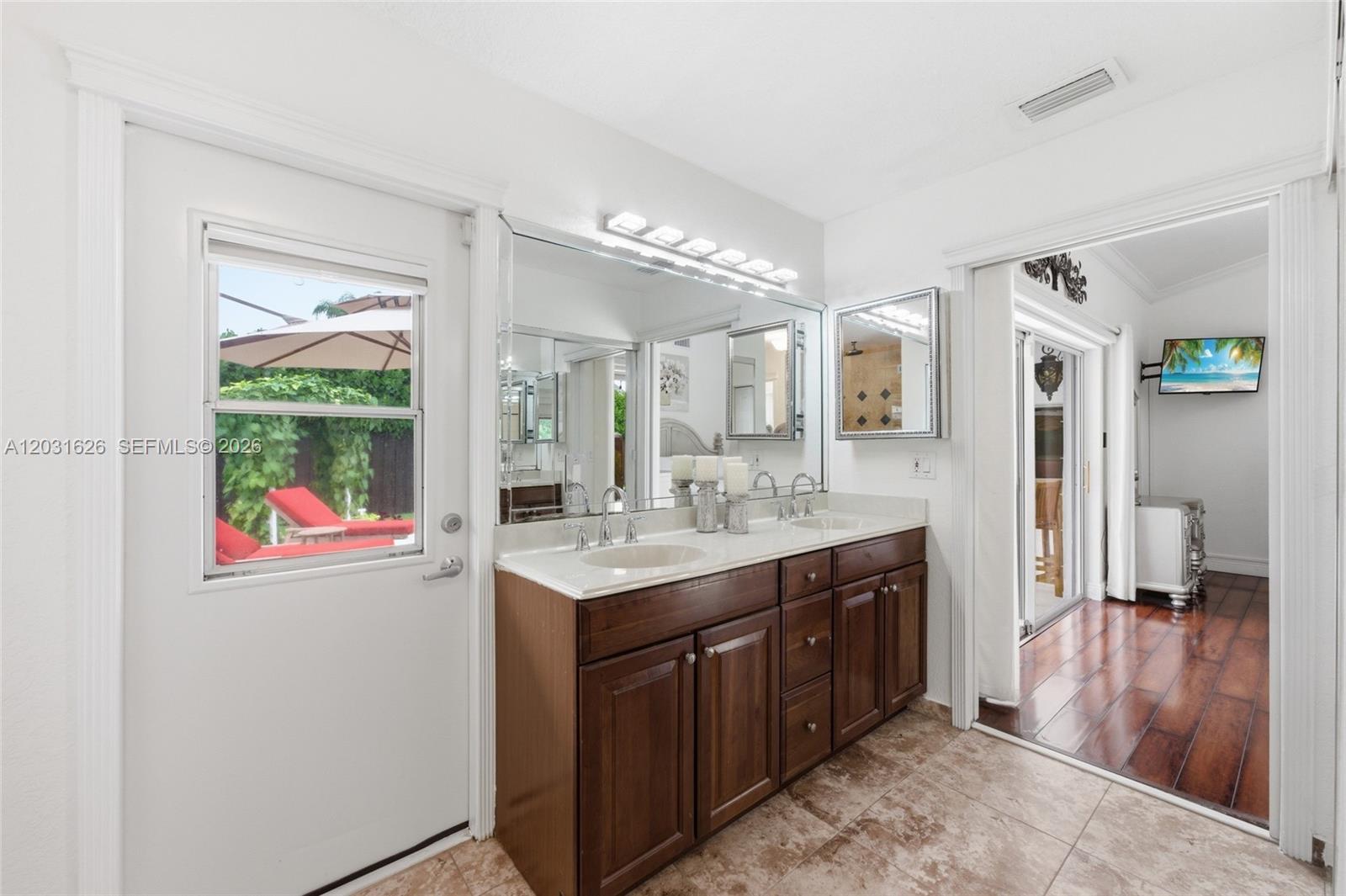 943 SW 149th Way