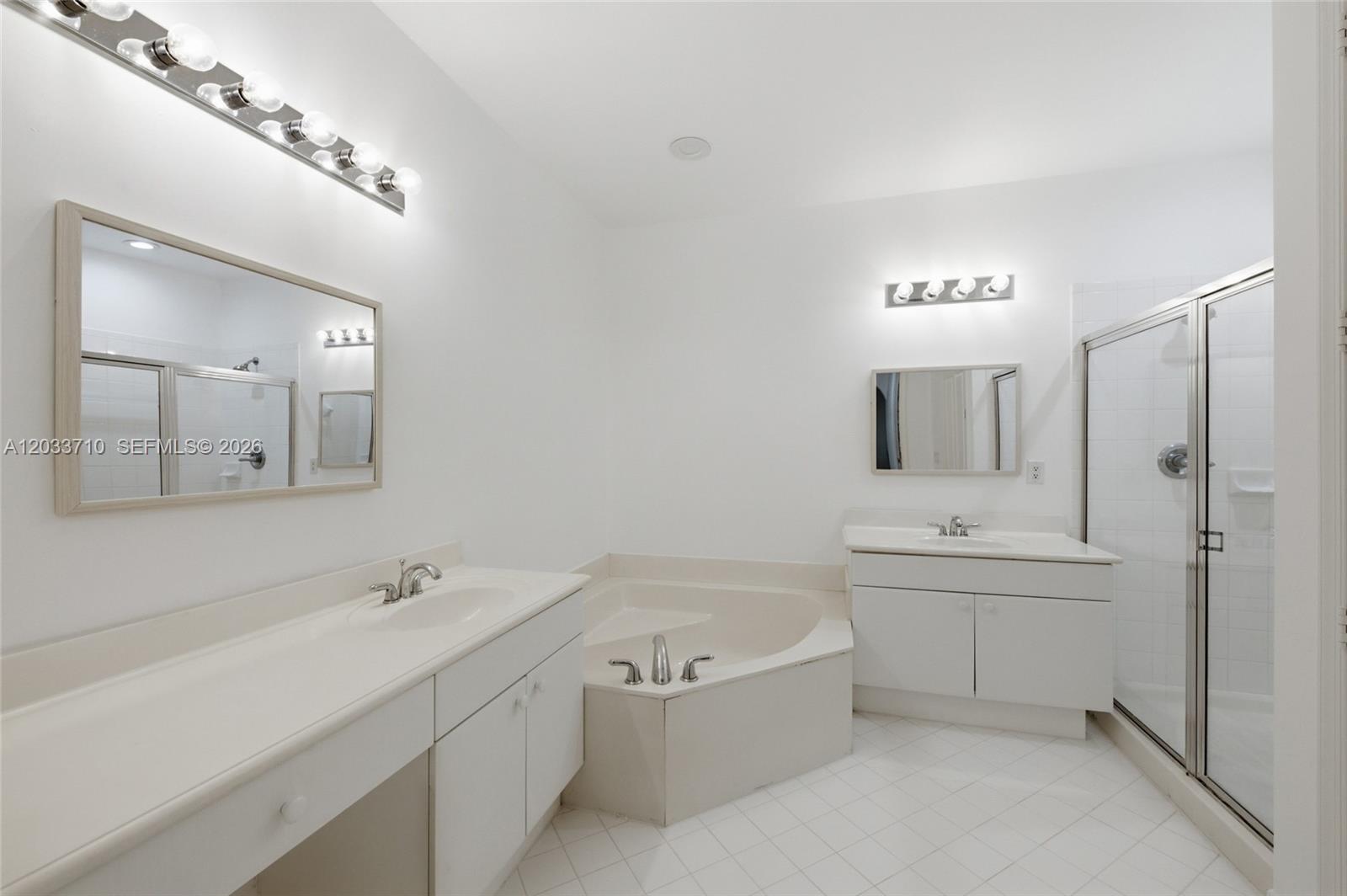 2794 Kinsington Cir # 3 Unit: 26-3