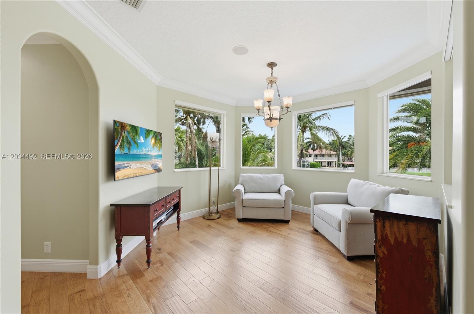 929 Gulfstream Ct
