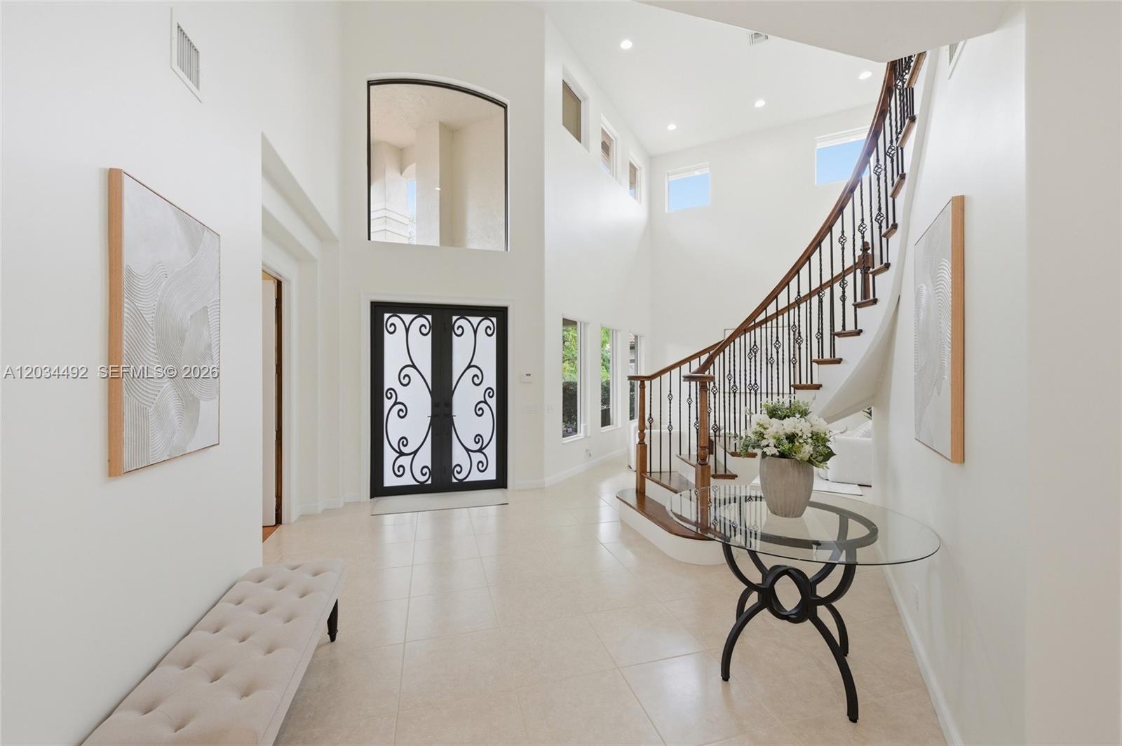 929 Gulfstream Ct