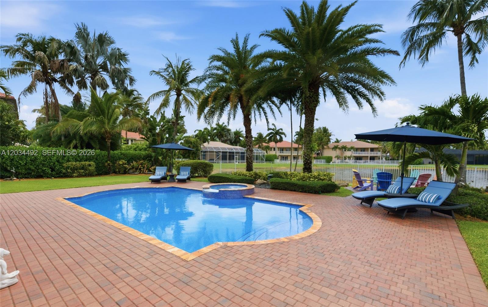 929 Gulfstream Ct
