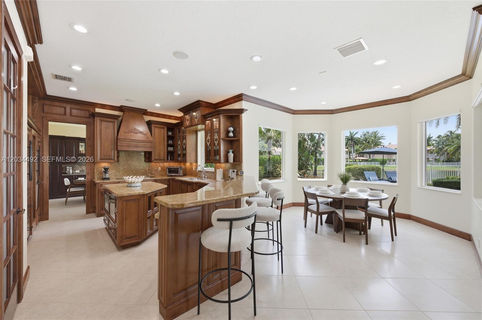 929 Gulfstream Ct