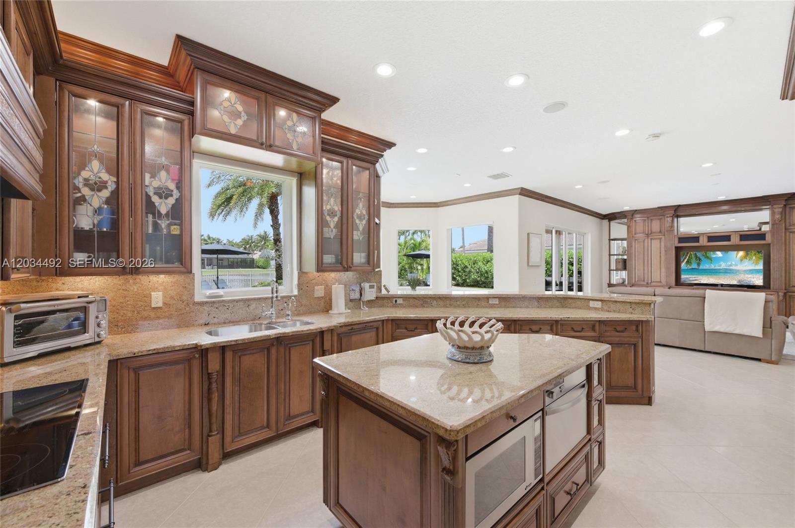 929 Gulfstream Ct