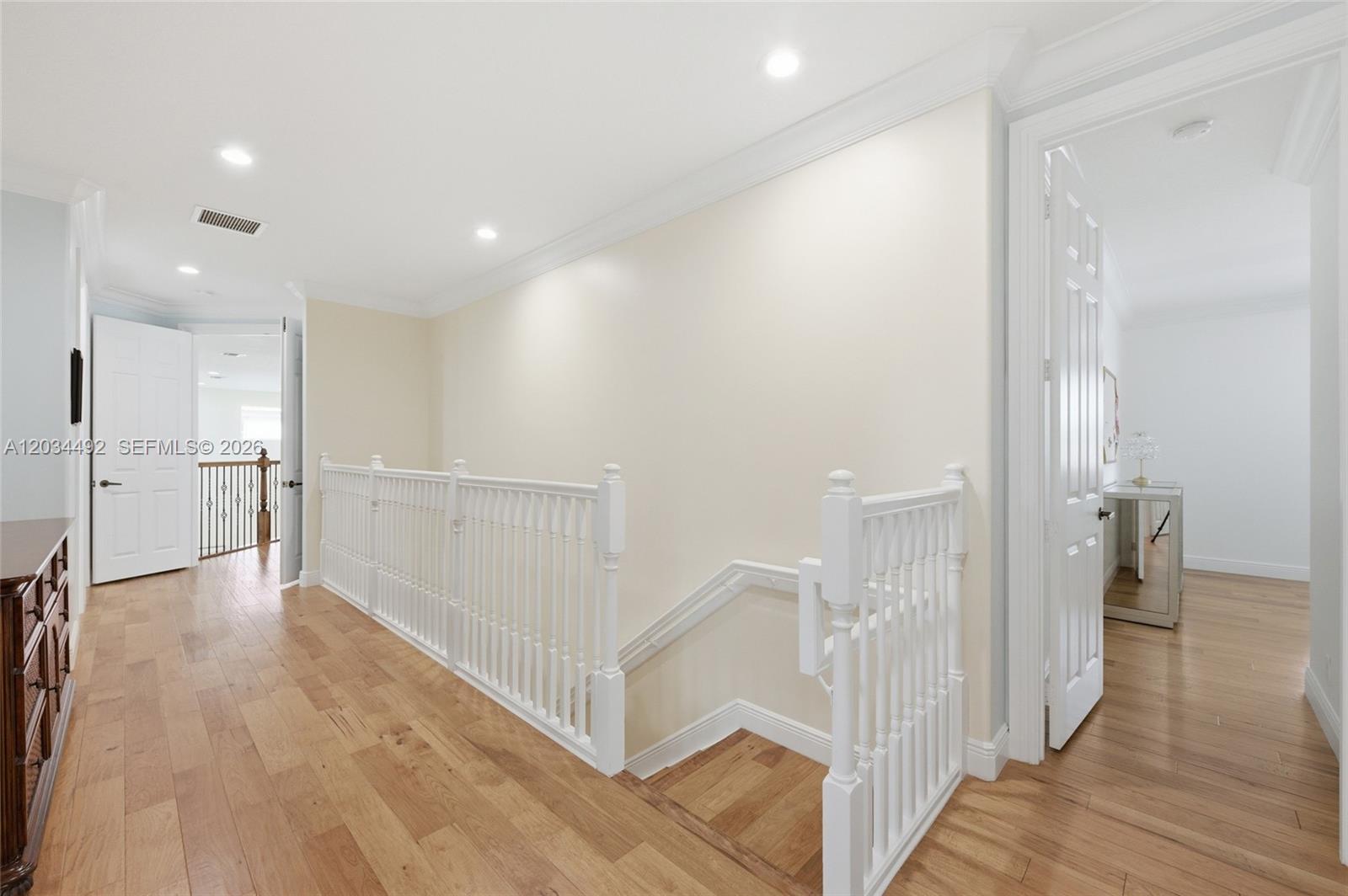 929 Gulfstream Ct