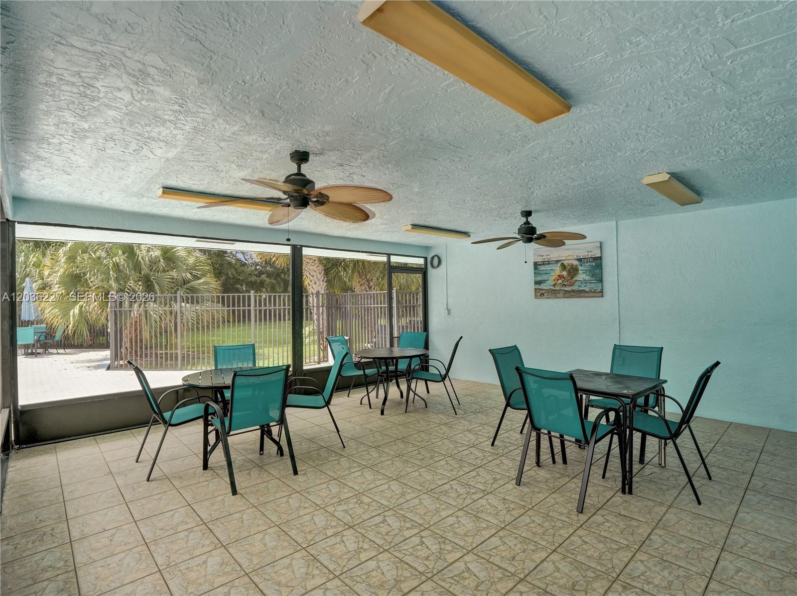 9440 SW 8th St # 309