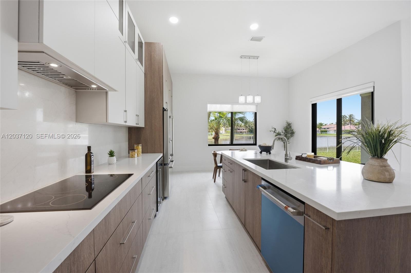 2048 Quail Roost Dr