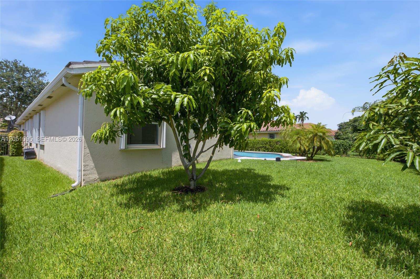 2667 Palmer Pl