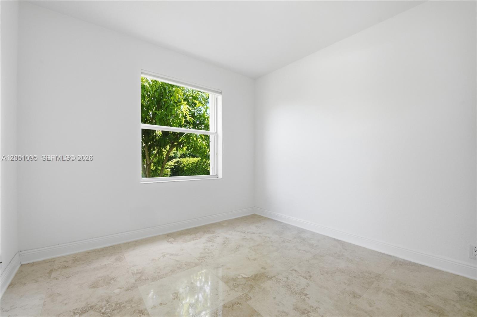 2667 Palmer Pl