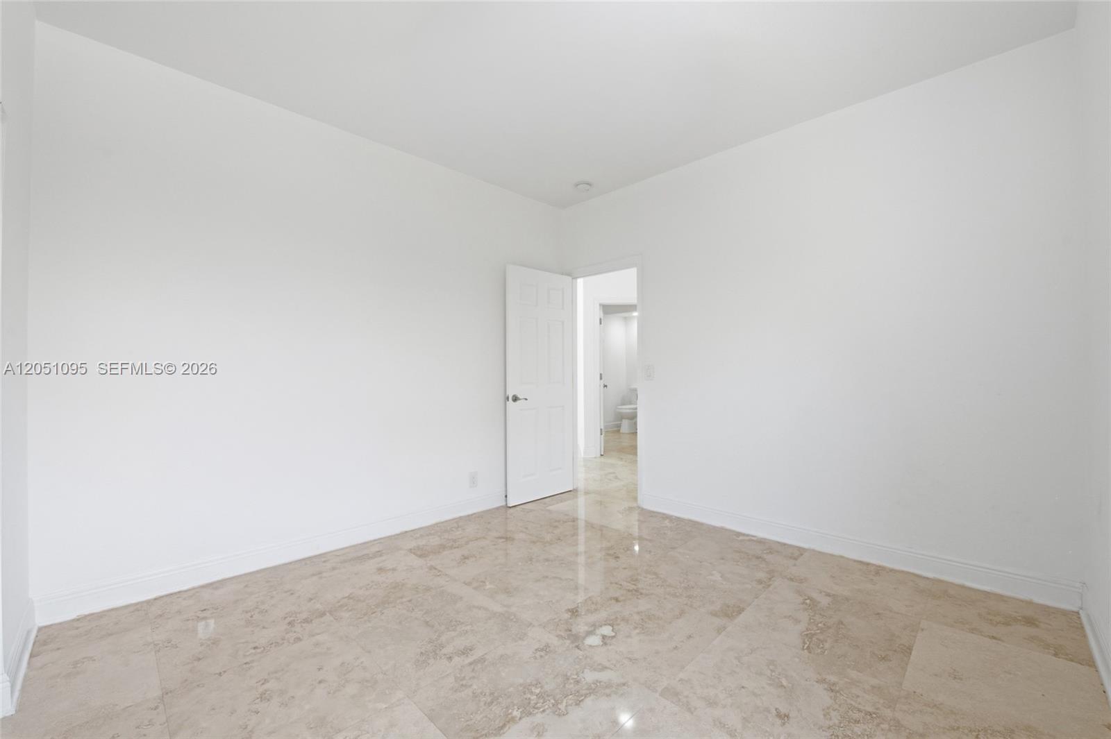 2667 Palmer Pl