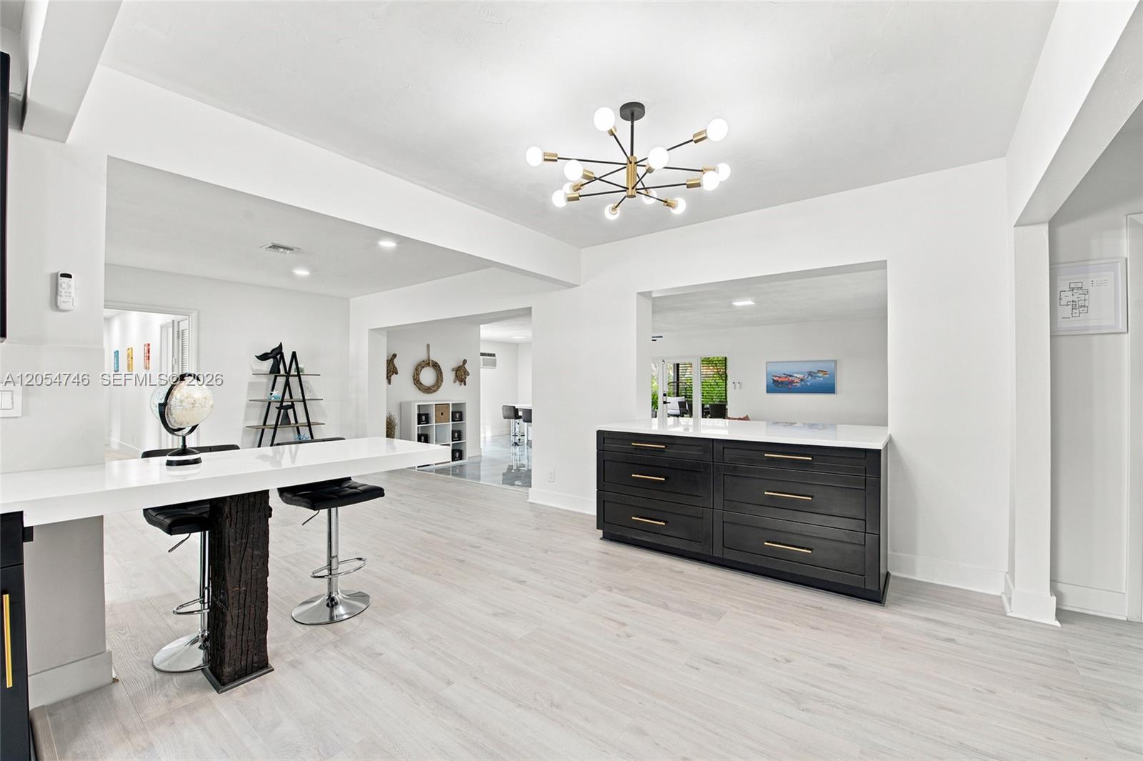 417 NE 11th Ave