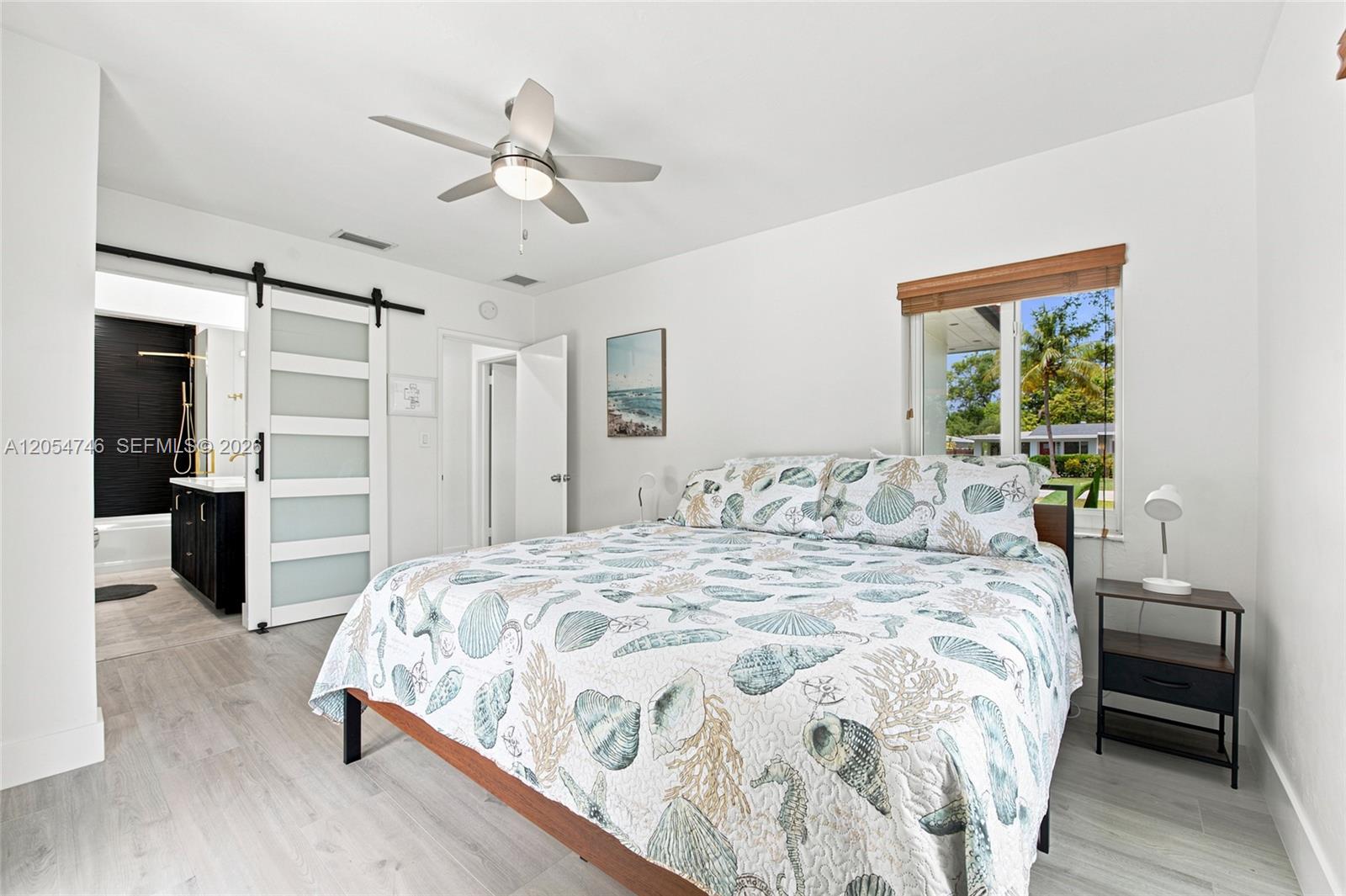 417 NE 11th Ave