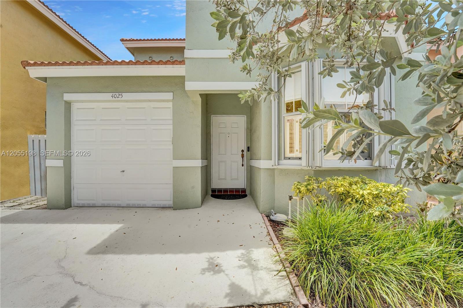 4025 Fern Forest Rd