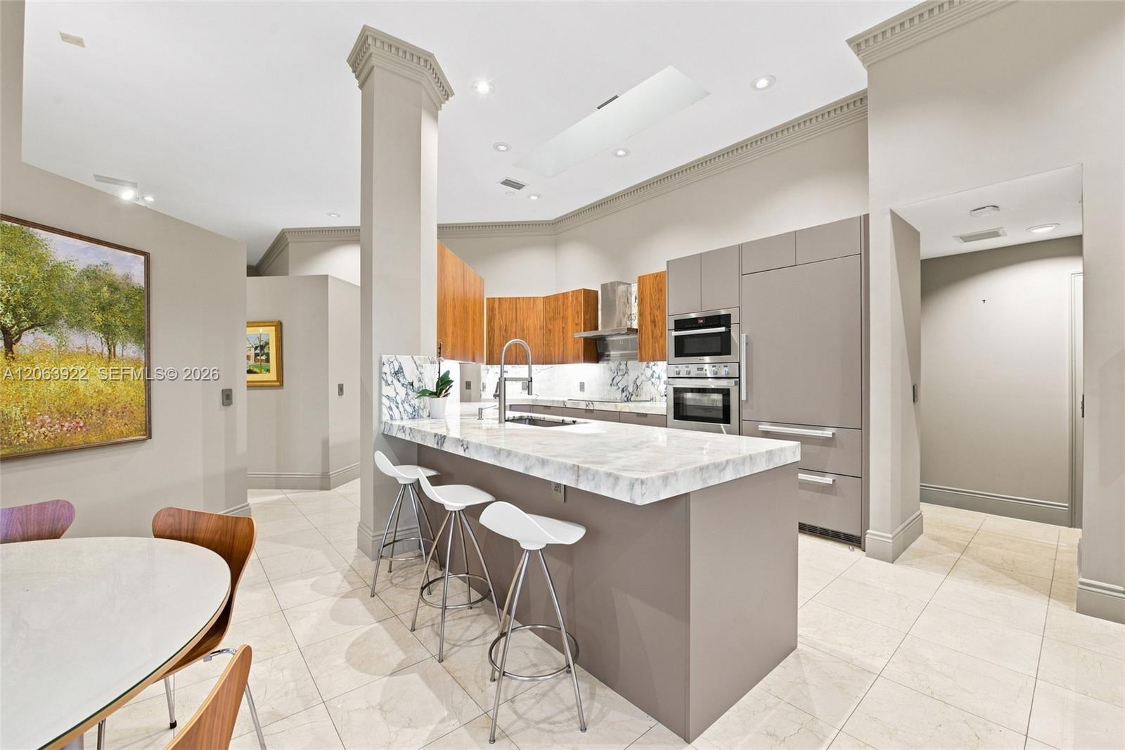 1028 Creekford Dr