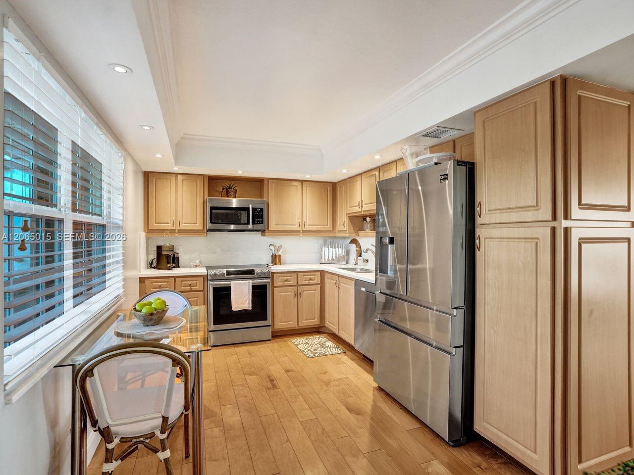 808 Cypress Blvd # 409