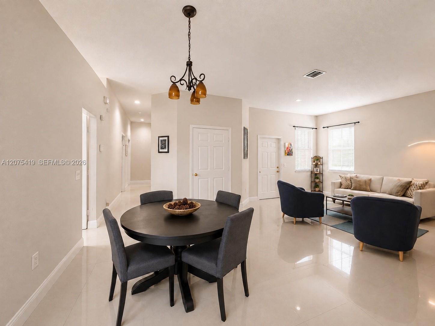 1776 Aspen Ln