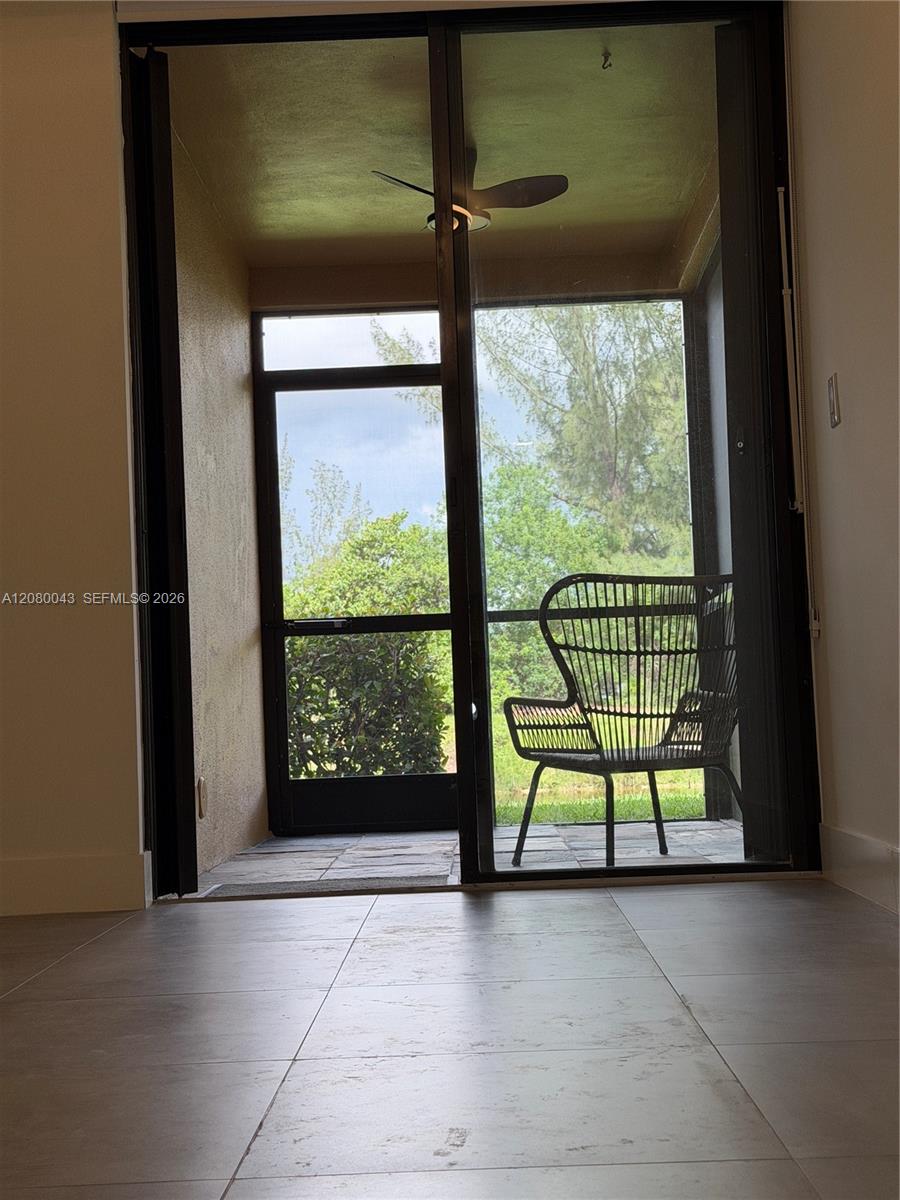 15535 N Miami Lakeway N # 107