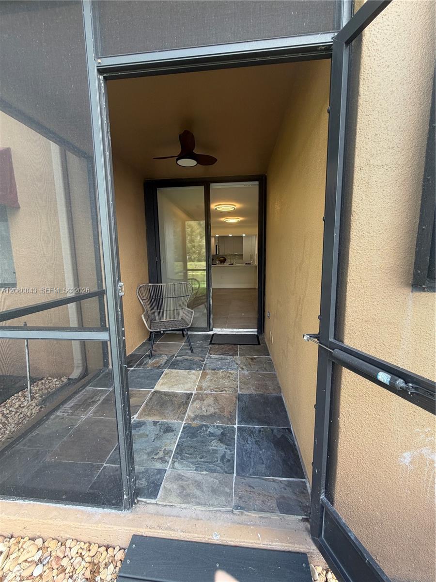 15535 N Miami Lakeway N # 107