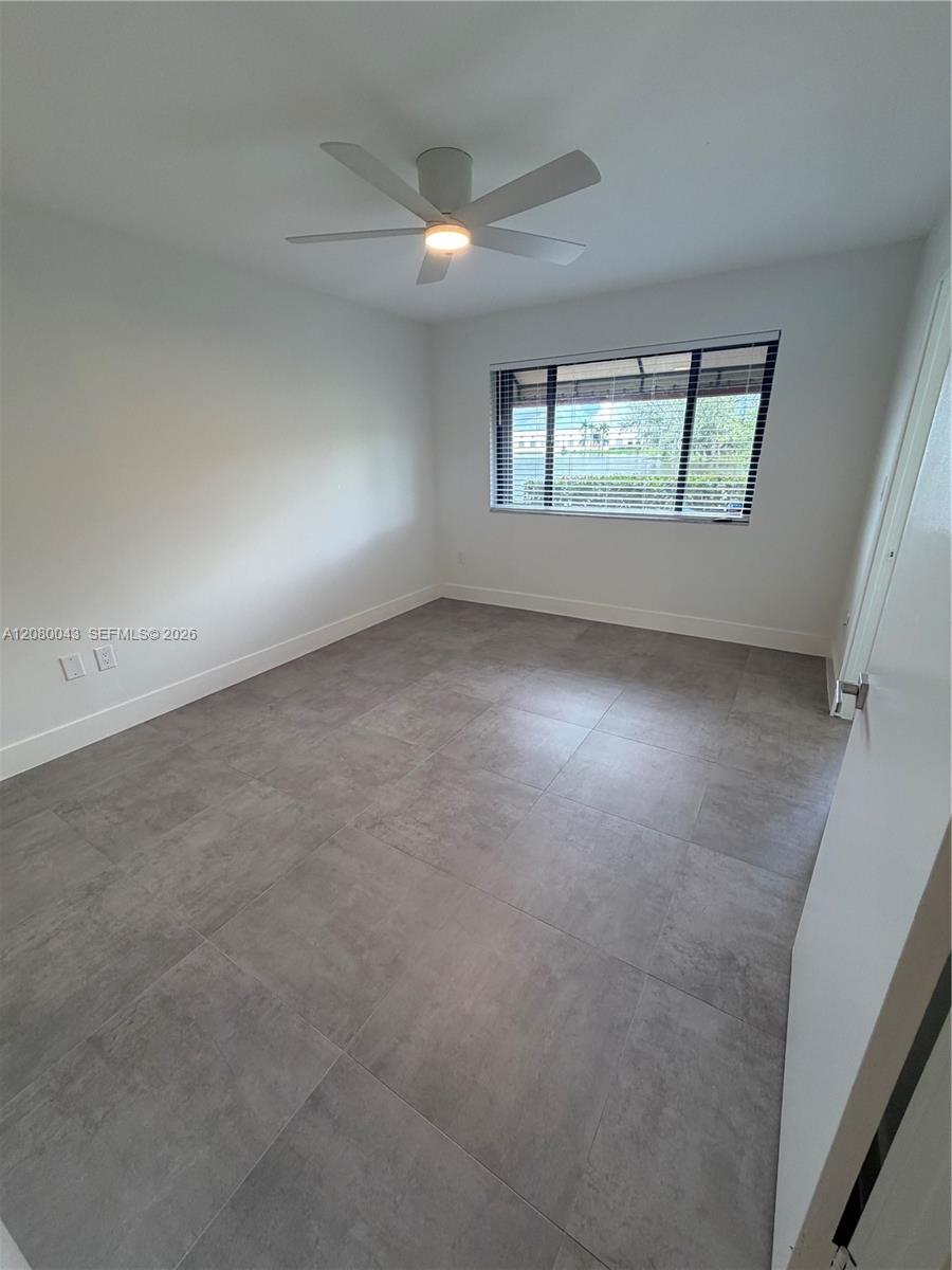 15535 N Miami Lakeway N # 107