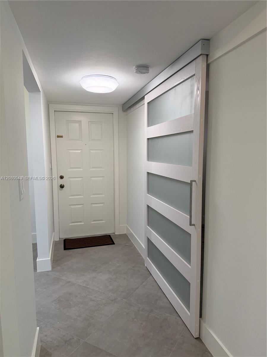 15535 N Miami Lakeway N # 107
