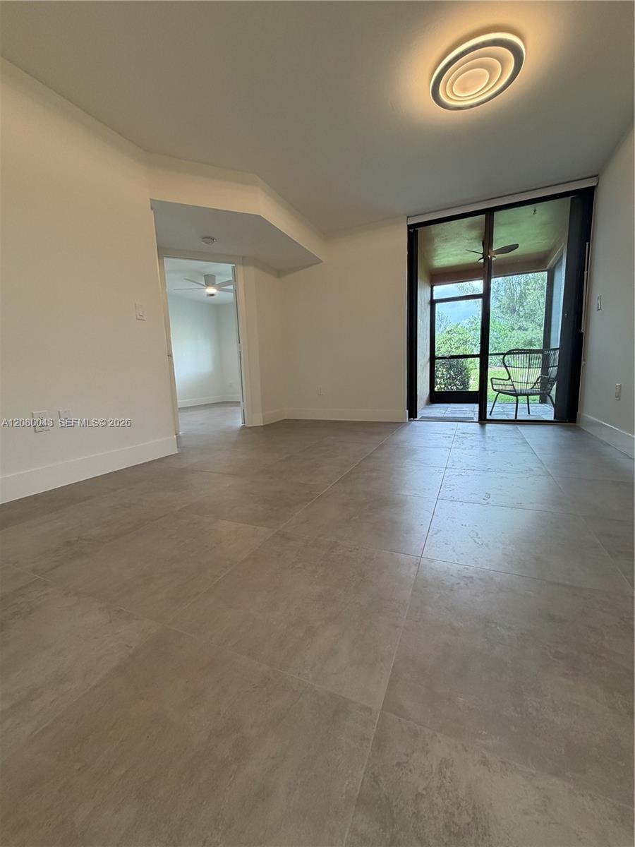 15535 N Miami Lakeway N # 107