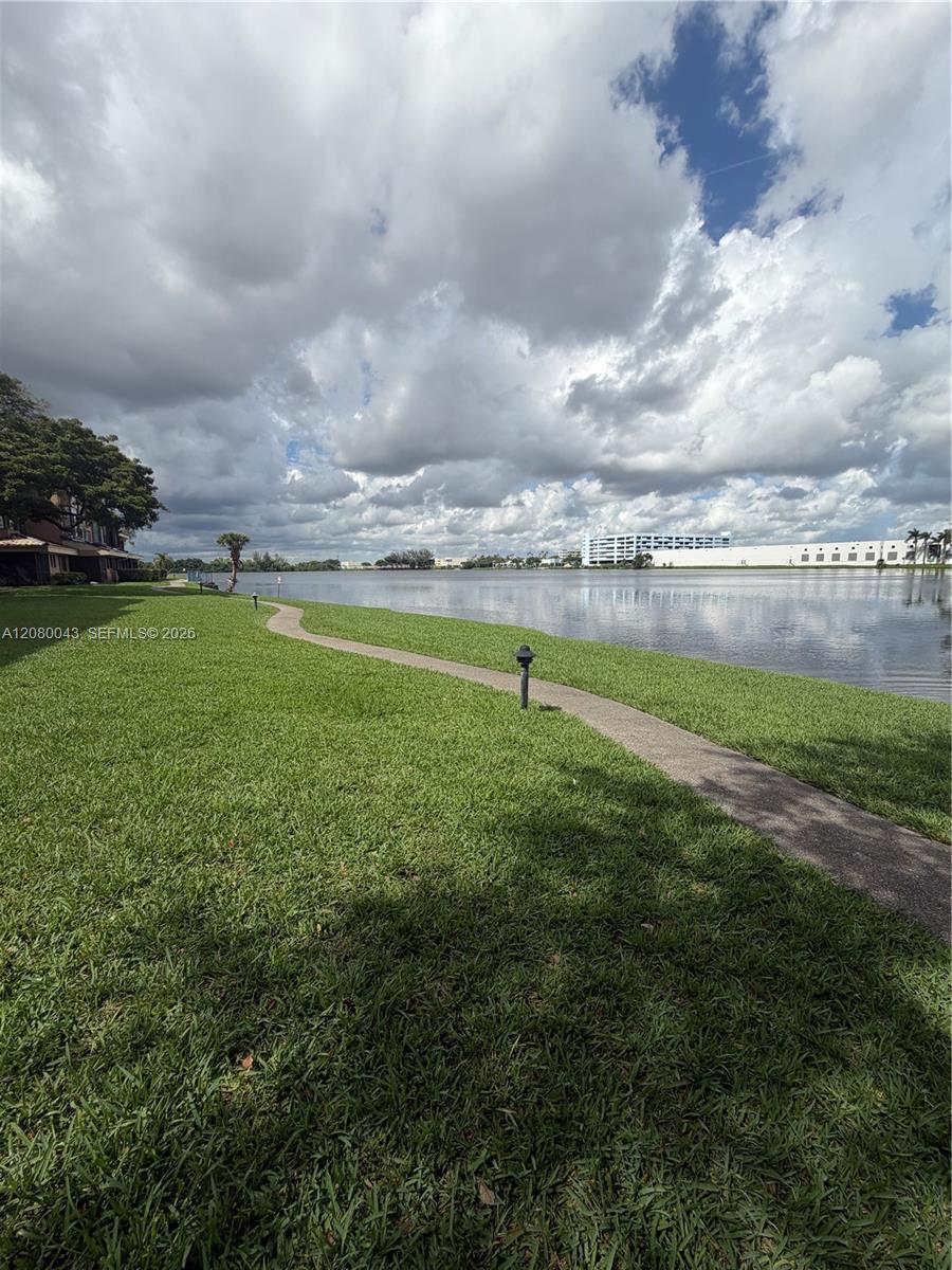 15535 N Miami Lakeway N # 107