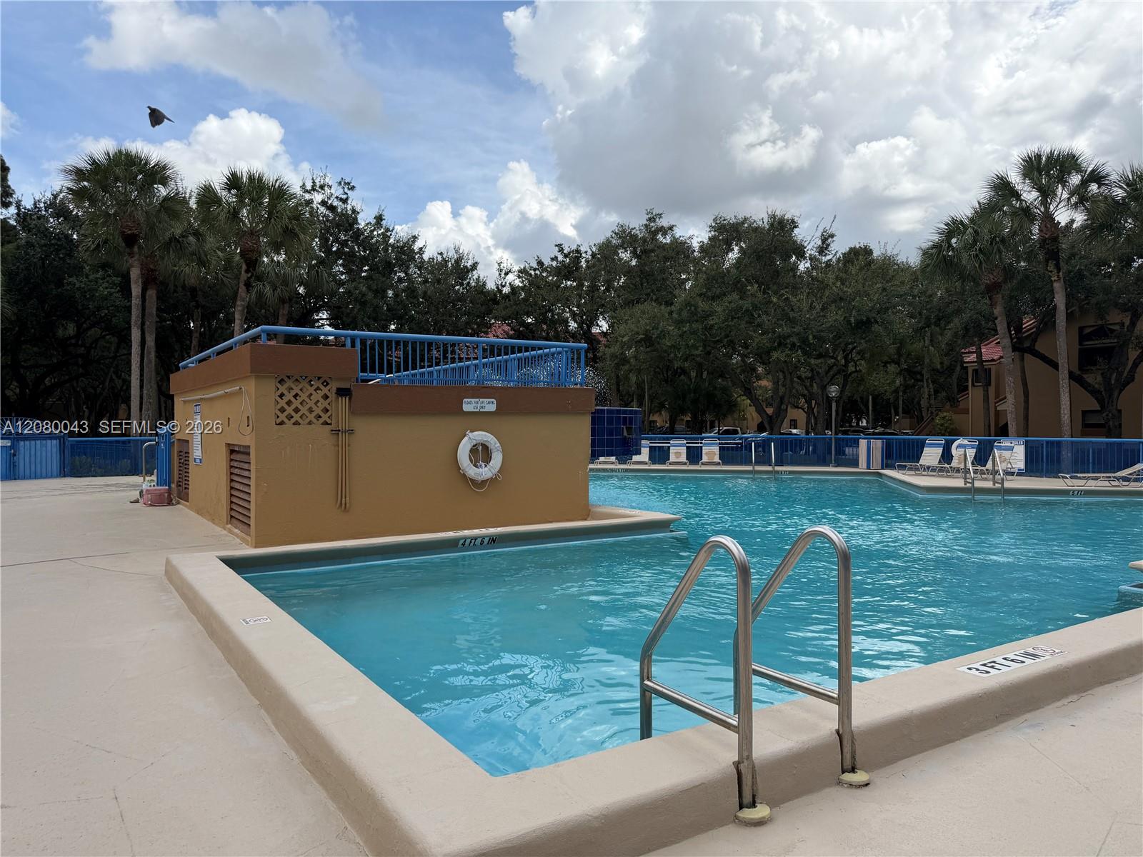 15535 N Miami Lakeway N # 107