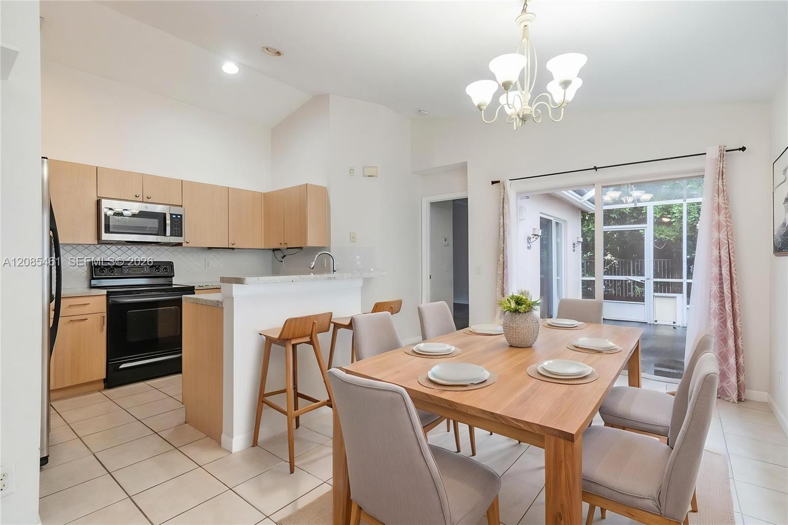 1211 Golden Cane Dr