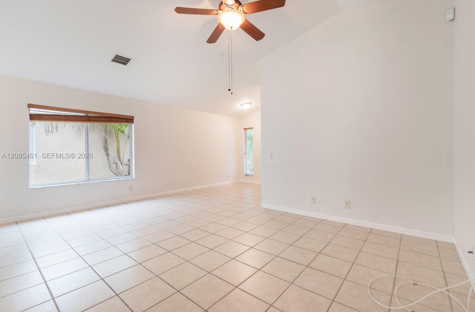 1211 Golden Cane Dr