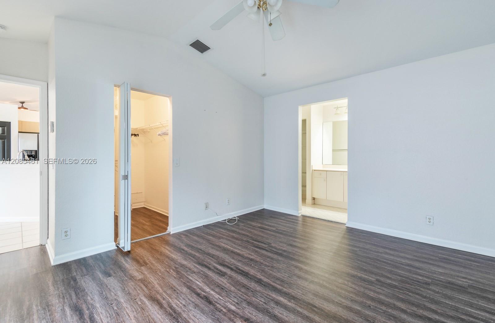 1211 Golden Cane Dr