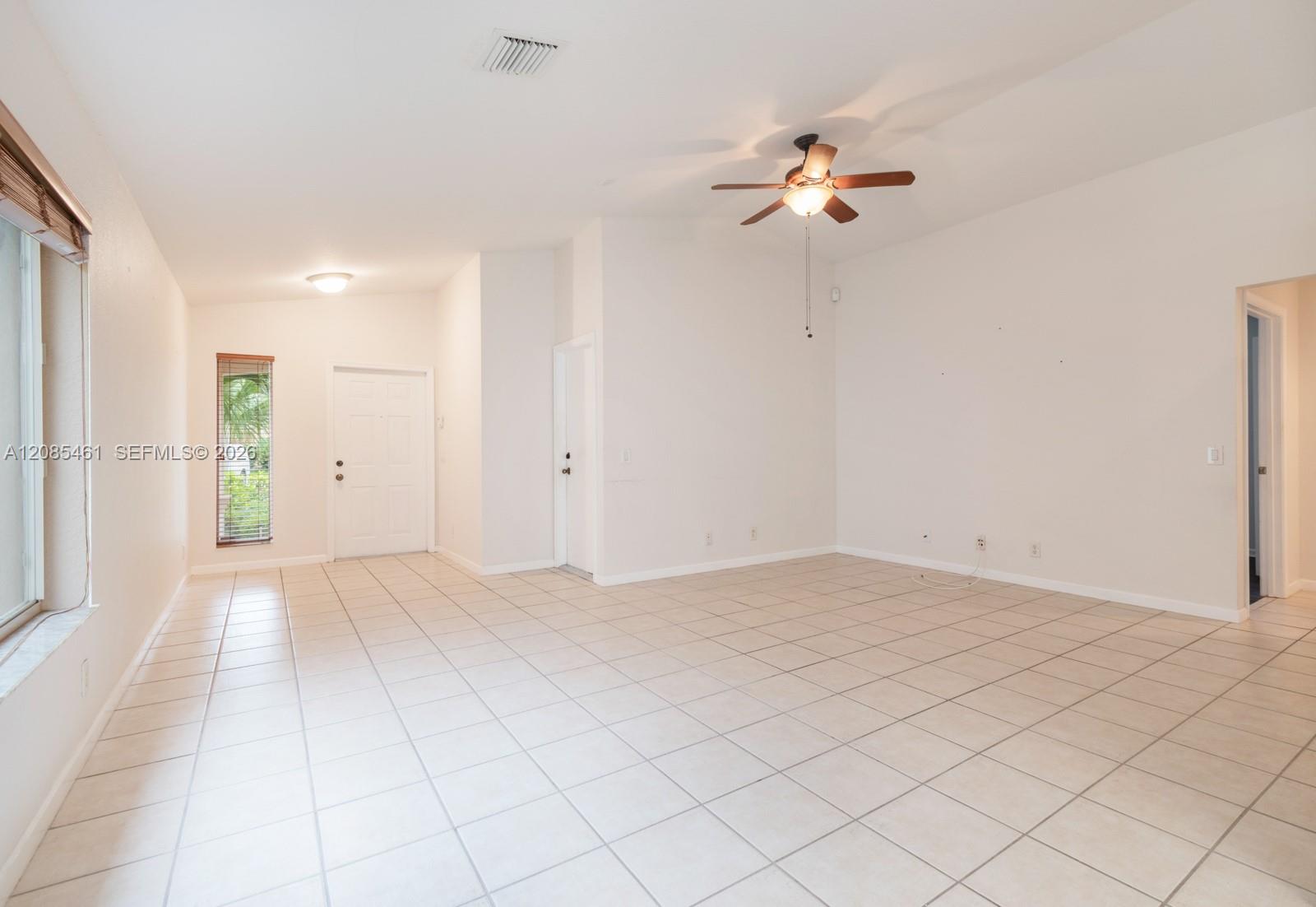 1211 Golden Cane Dr