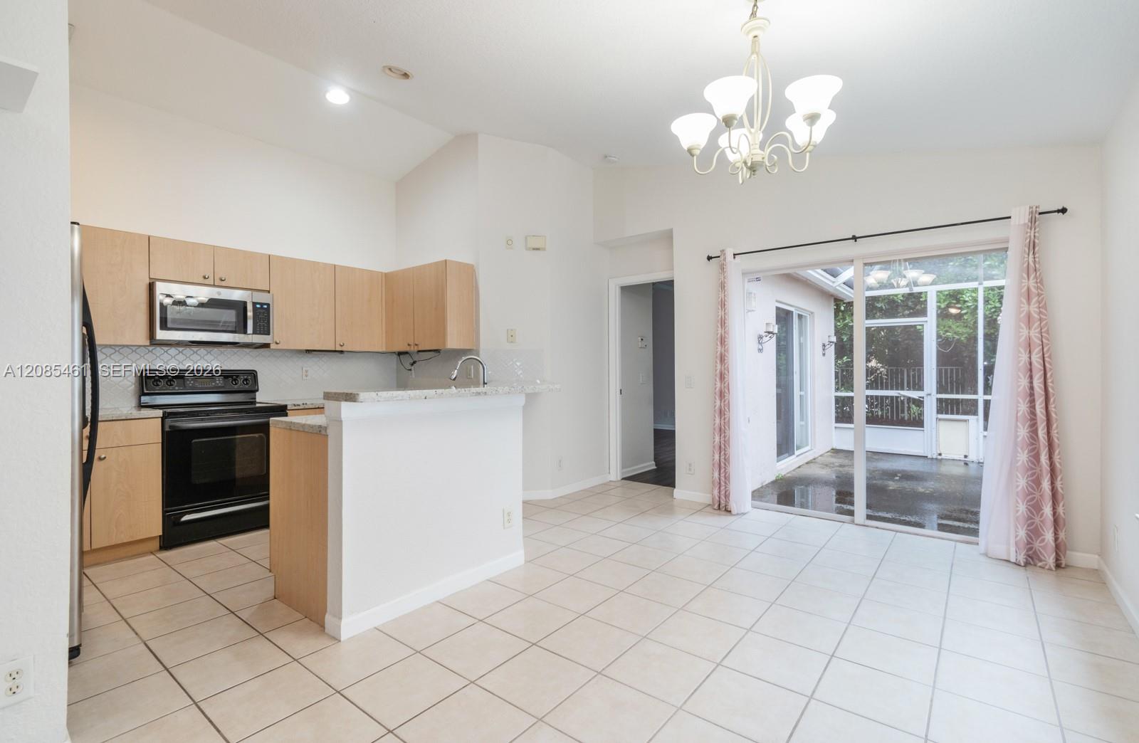1211 Golden Cane Dr